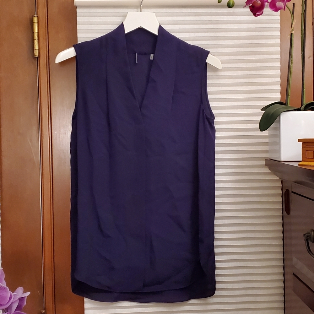 COPY - Elie Tahari 100% Silk Tank